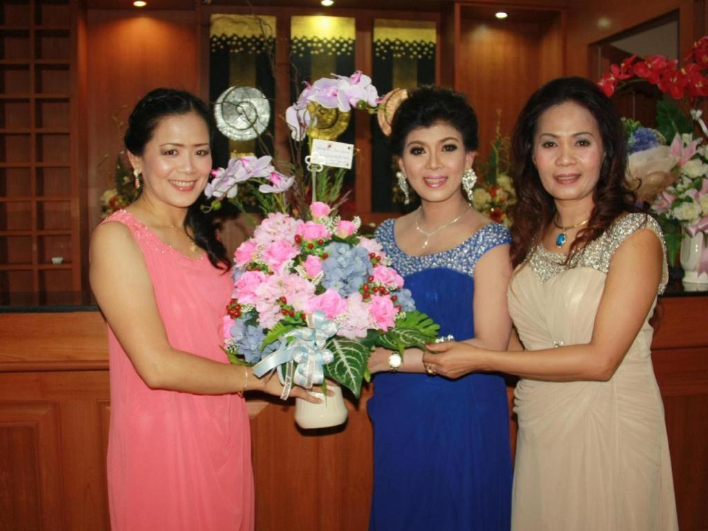 Le Parc Wangnang Hotel Phitsanulok Exteriér fotografie
