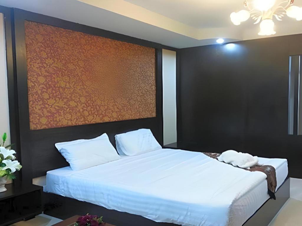 Le Parc Wangnang Hotel Phitsanulok Exteriér fotografie