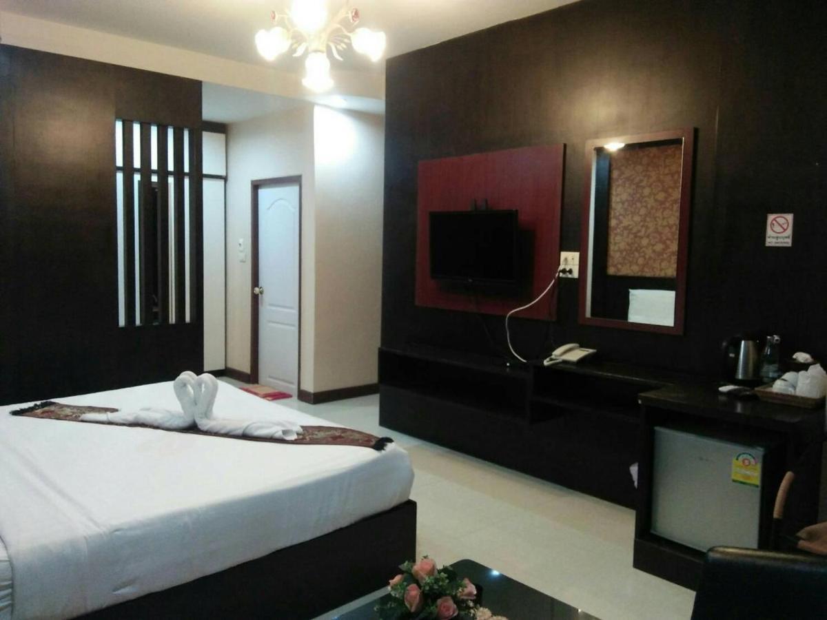 Le Parc Wangnang Hotel Phitsanulok Exteriér fotografie